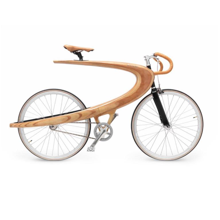 Vélo en bois